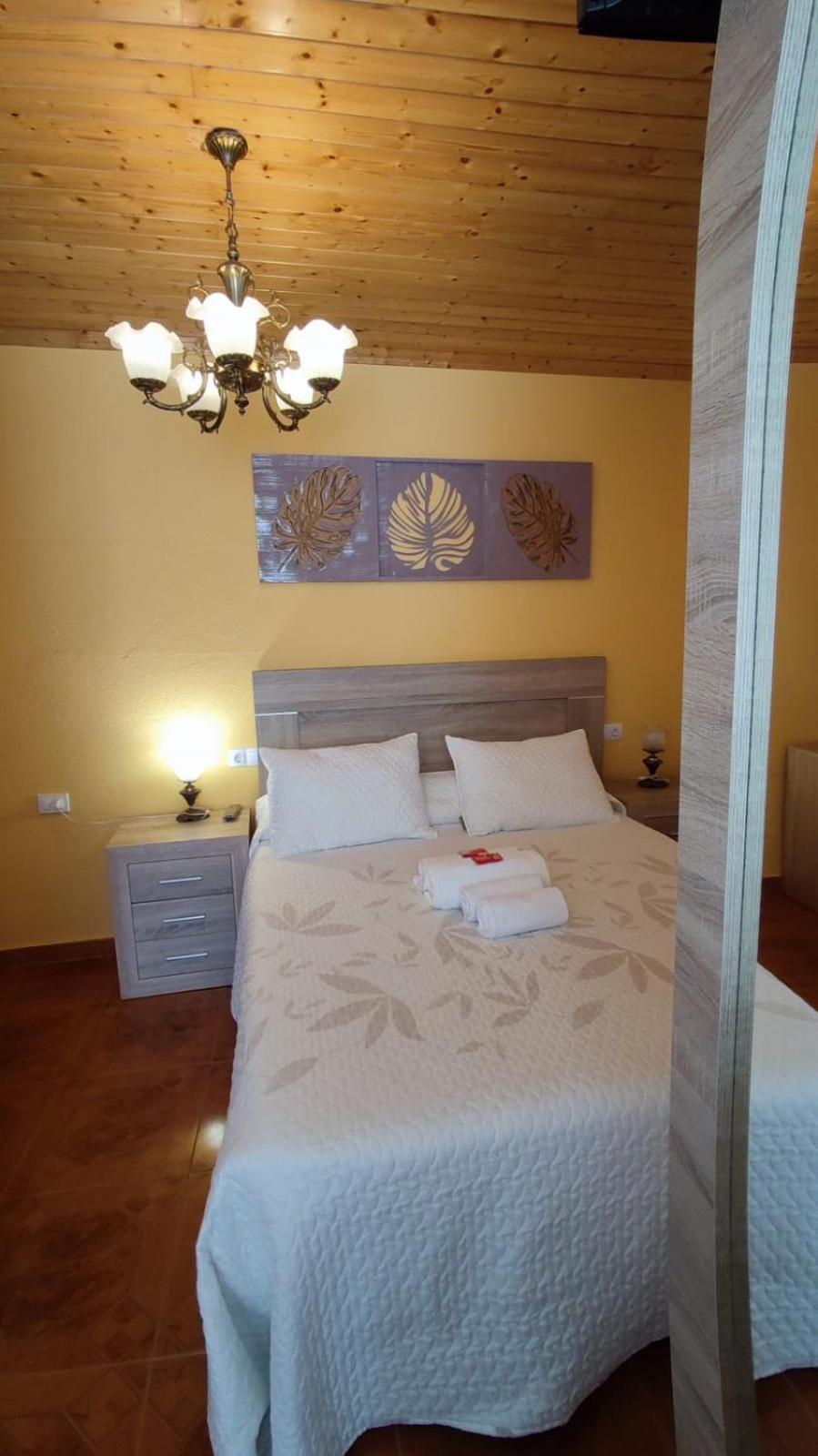 Casa David Hotel Triacastela Bagian luar foto