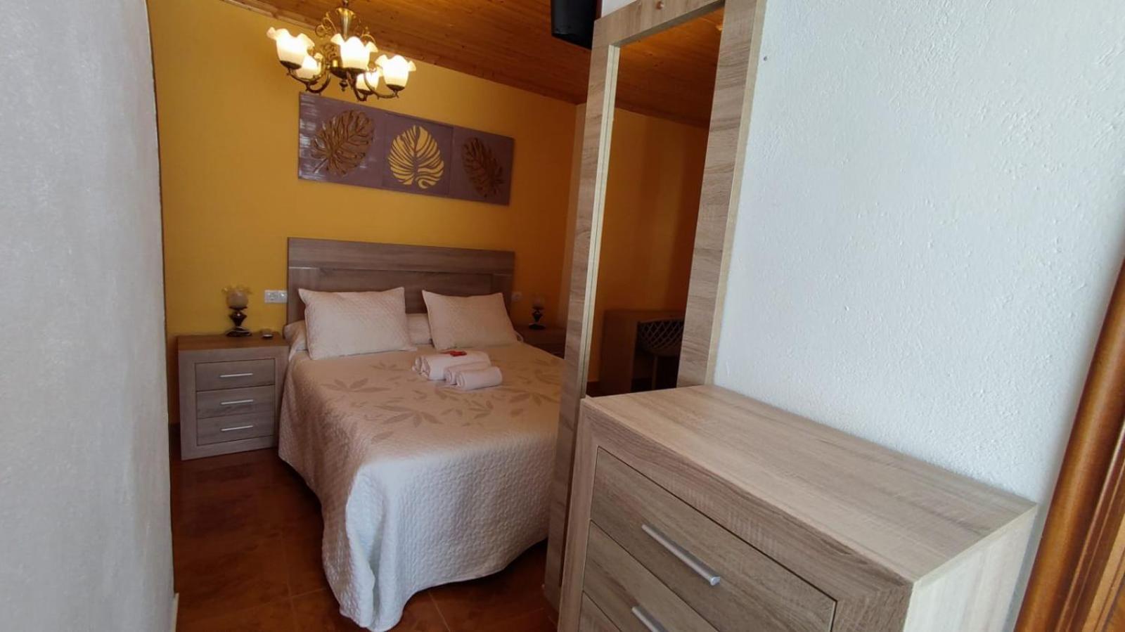 Casa David Hotel Triacastela Bagian luar foto
