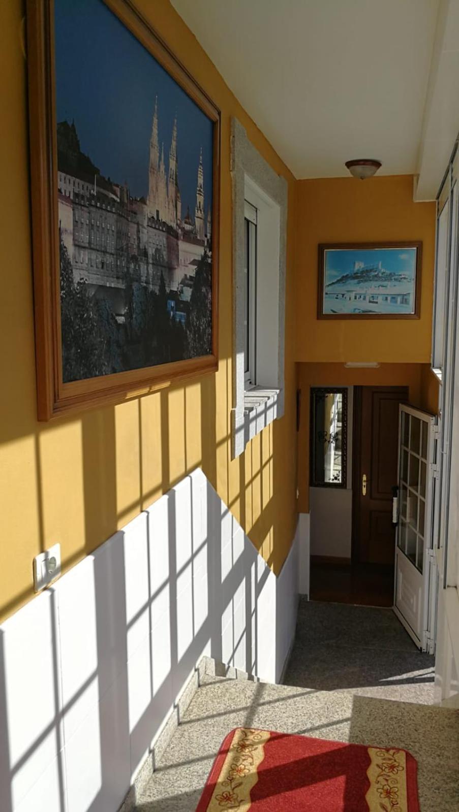 Casa David Hotel Triacastela Bagian luar foto