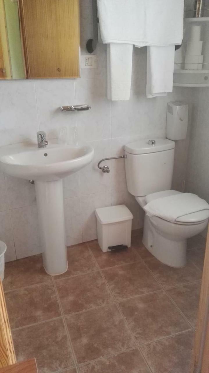 Casa David Hotel Triacastela Bagian luar foto